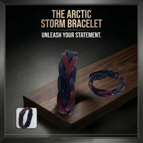 Handmade leather bracelet

Braided leather bracelet

Navy and maroon bracelet

Two-tone leather band

Artisan leather jewelry

Men's leather bracelet

Women's woven bracelet

Handmade leather accessories